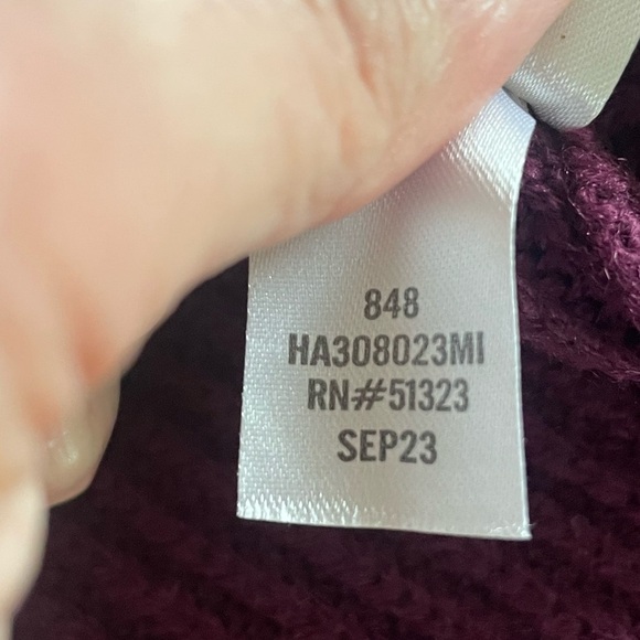 NWT HALOGEN WOMEN'S EMBELLISHED BUTTON CARDIGAN SWEATER SIZE XL DEEP RUBY NEW - Picture 5 of 12